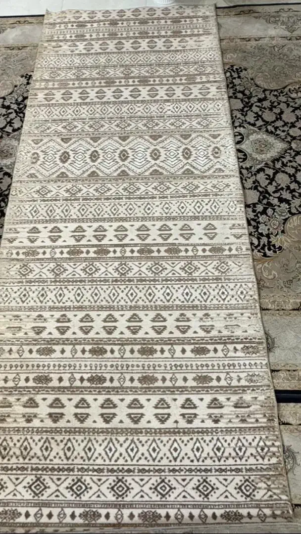 گلیم فرش عرض ۱۲۰قد۳نونو یبارشستم کلا|گلیم، جاجیم، گبه|گلستان (تهران), |دیوار