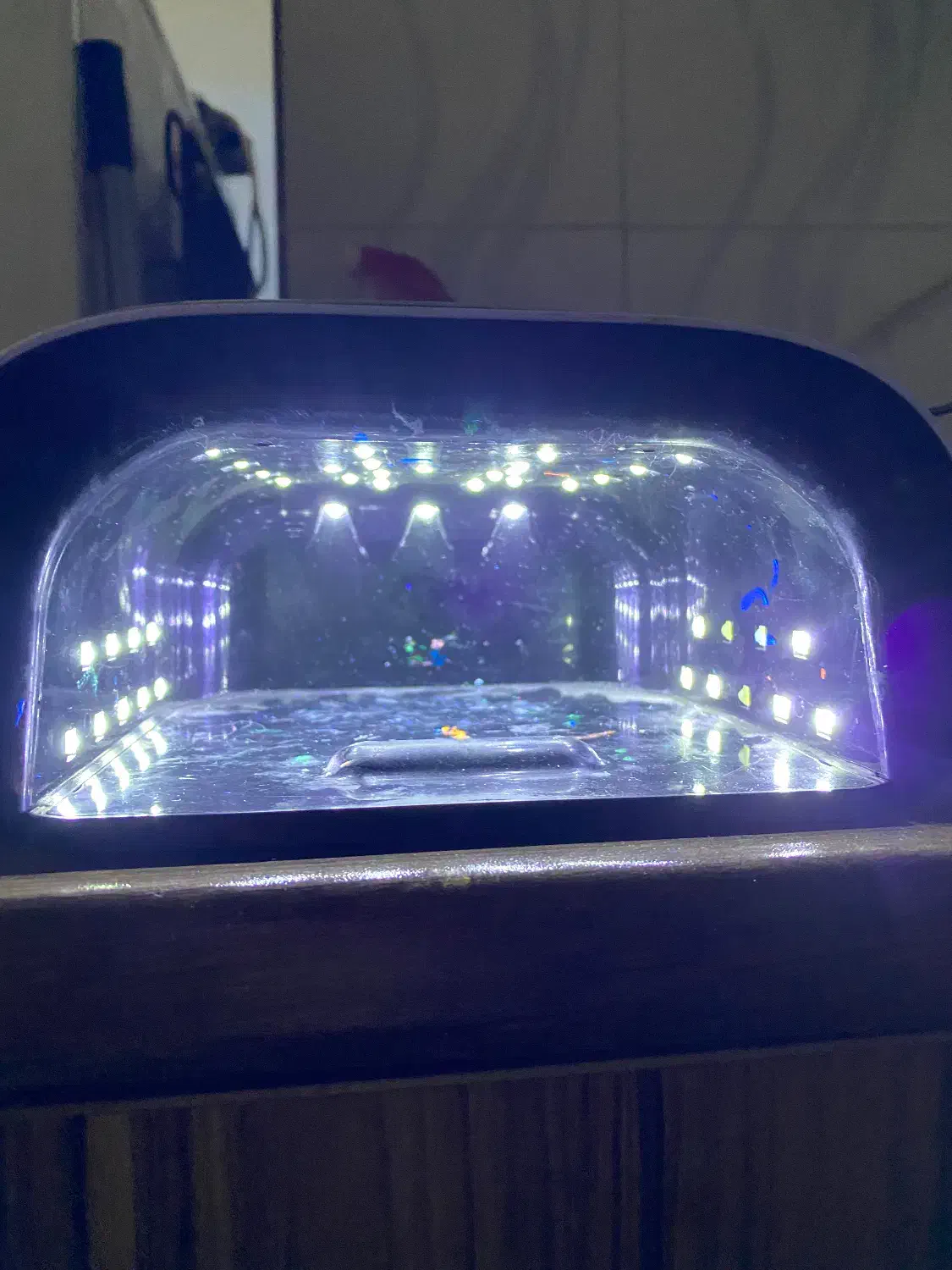 وسایل کاشت ناخن|آرایشگاه و سالن‌های زیبایی|الوند, |دیوار