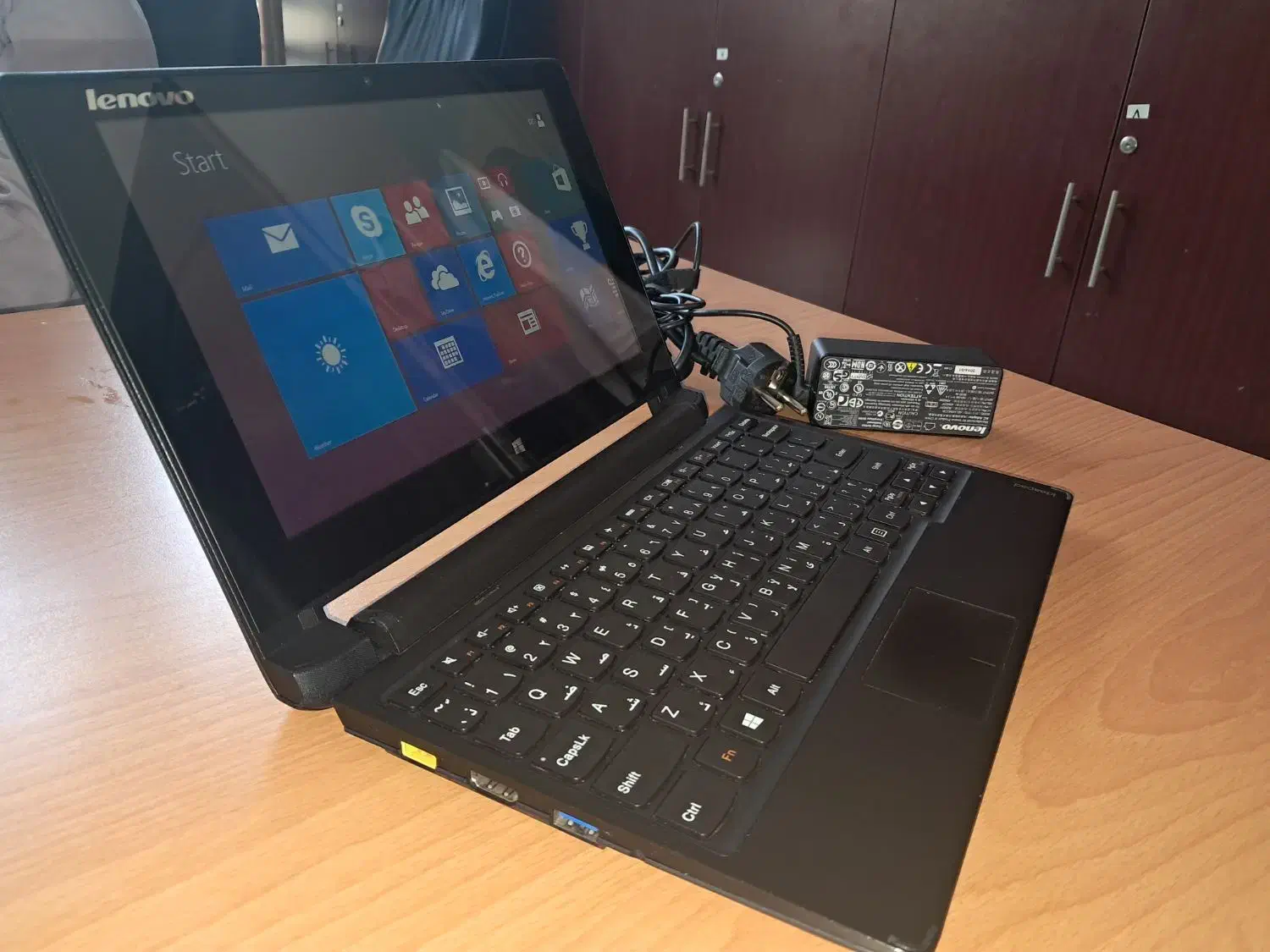 *لپ تاپ لنوو تمام لمسی در حد آکبند*|رایانه همراه|تهران, امجدیه (خاقانی)|دیوار