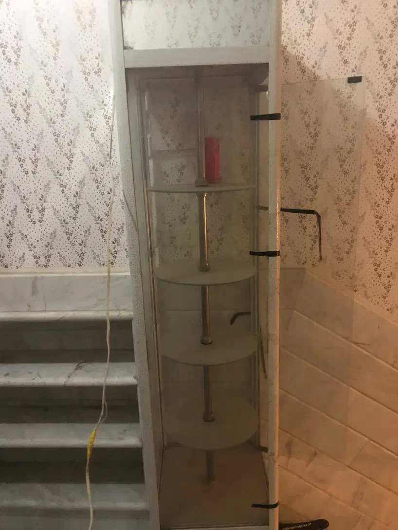 ویترین چرخشی|بوفه، ویترین، کنسول|قم, هنرستان|دیوار