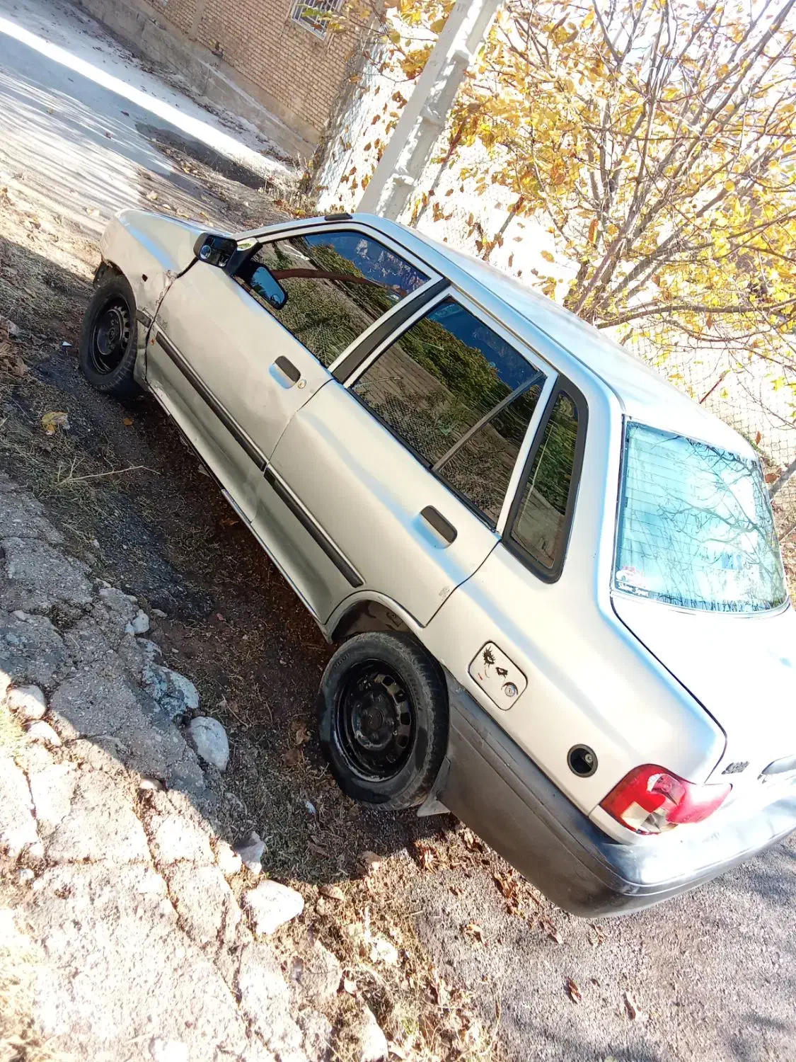 پراید مدل 84 انژکتور|خودرو سواری و وانت|شهرکرد, |دیوار