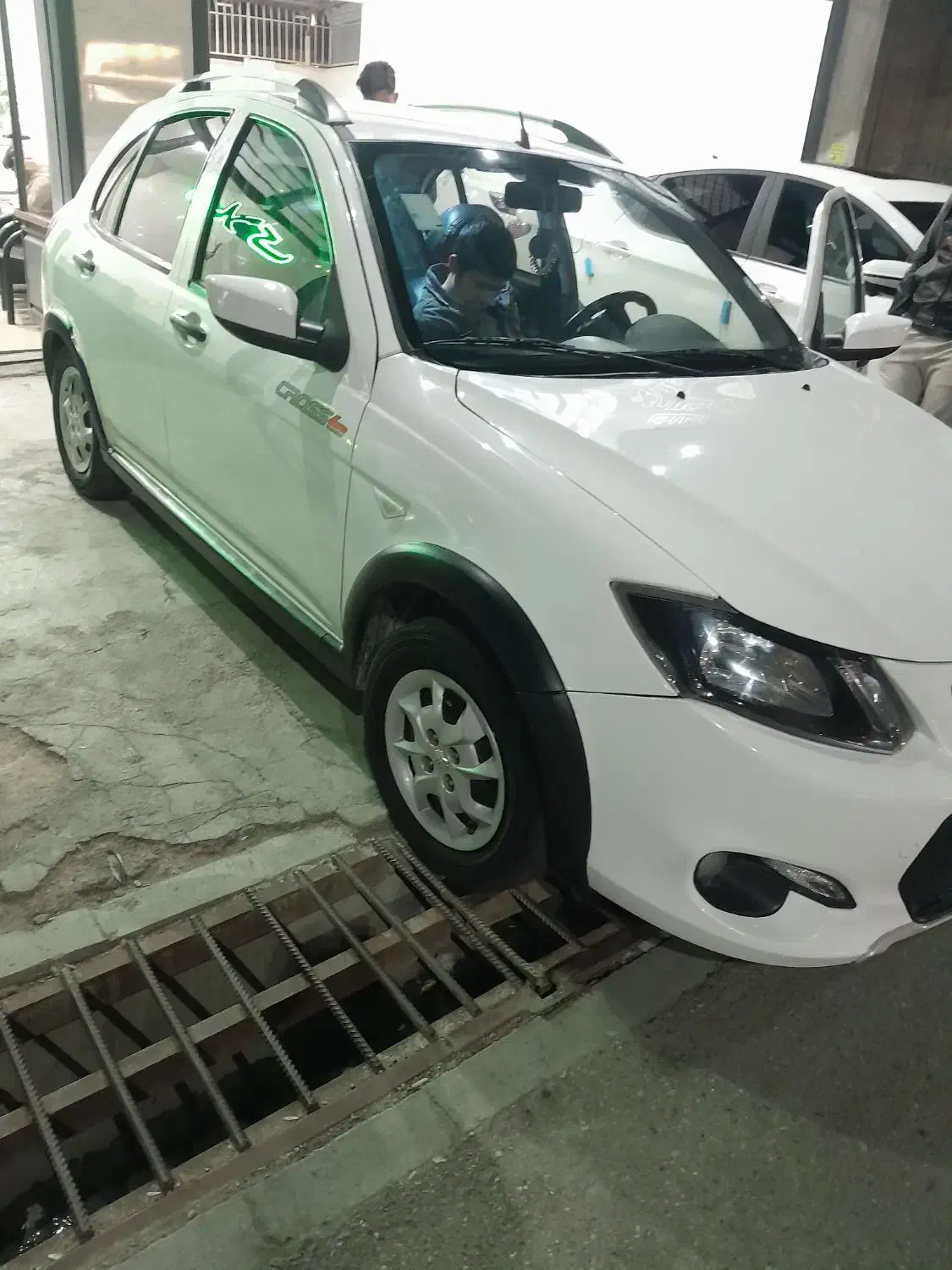 کوییک ۴۰۲|خودرو سواری و وانت|گنبد کاووس, |دیوار