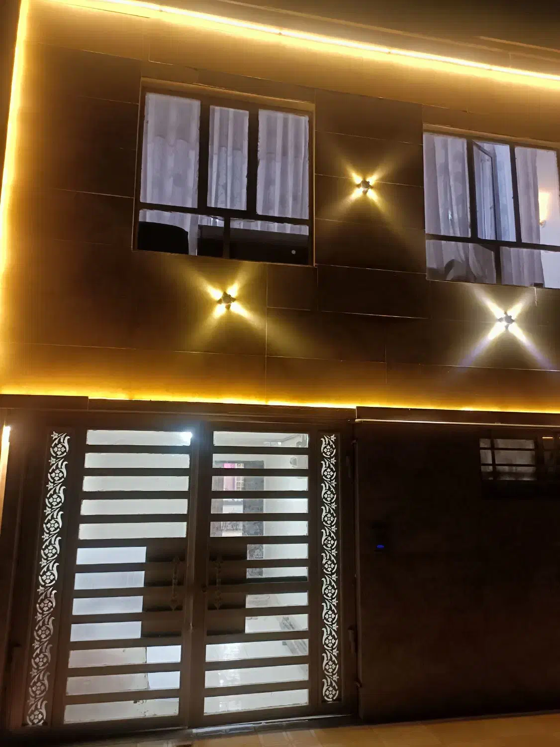 فروش منزل ویلایی واقع در شهرک ولیعصر بلوار انقلاب|فروش خانه و ویلا|تربتحیدریه, شهرک ولیعصر|دیوار