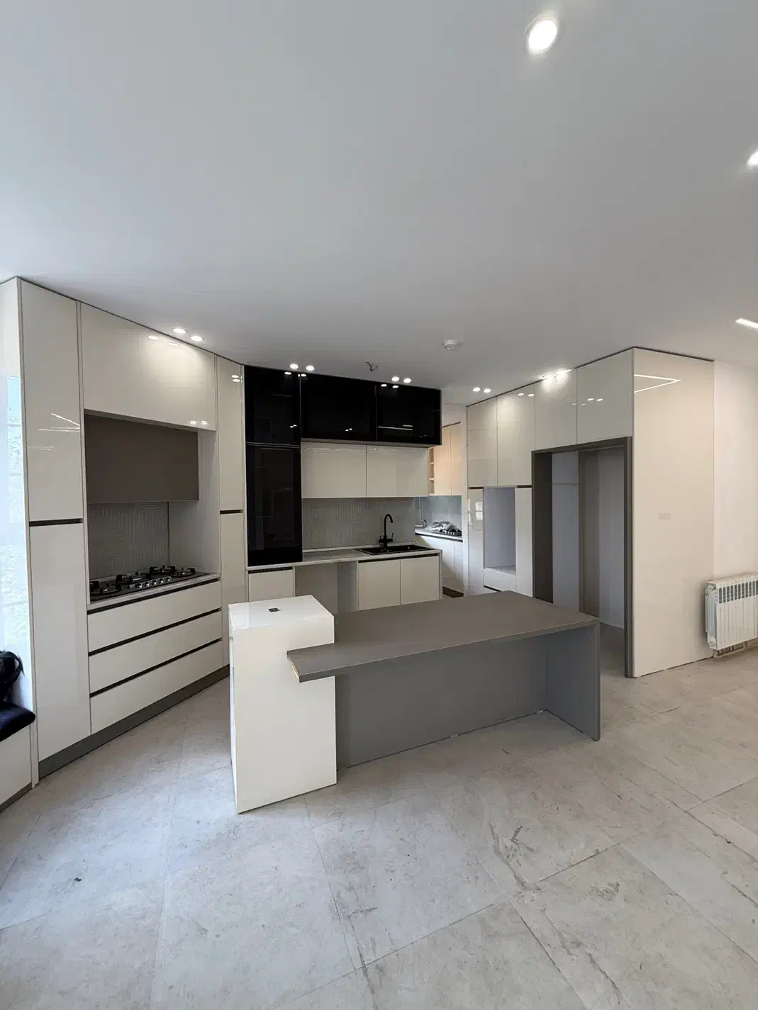 تکواحدی بینظیر منظریه با روف ۳۶۰ درجه فول امکانات|فروش آپارتمان|رشت, منظریه|دیوار