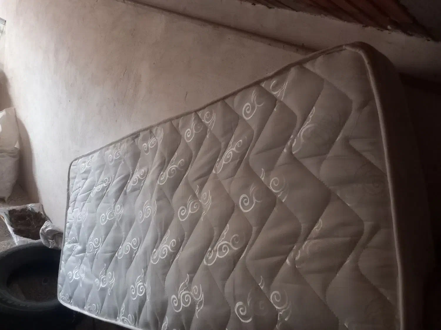 تشک تخت خواب تک نفره|تشک تختخواب|آزادشهر, |دیوار