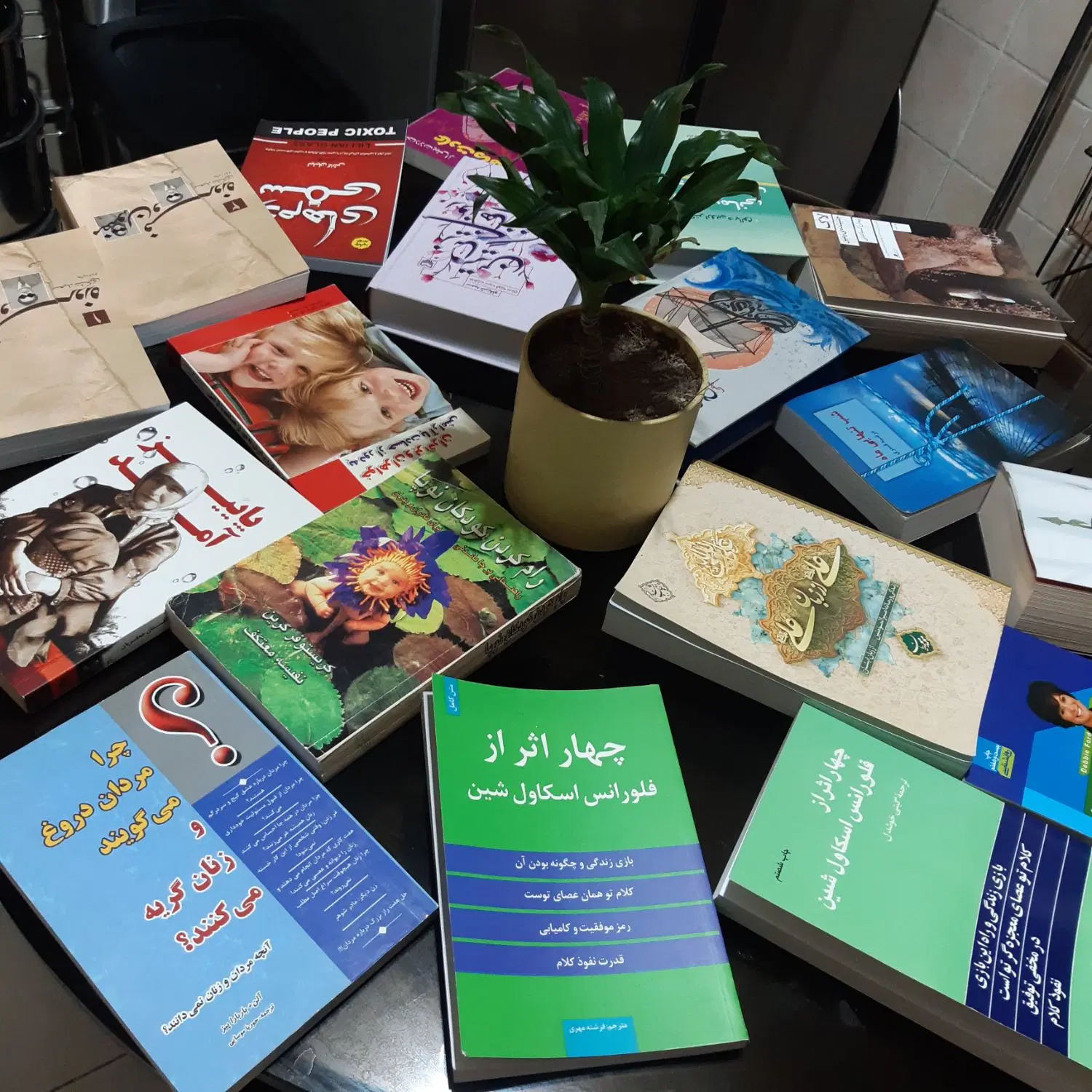 انواع کتاب نو قیمت توافقی|کتاب و مجله|تهران, شهرک دانشگاه|دیوار