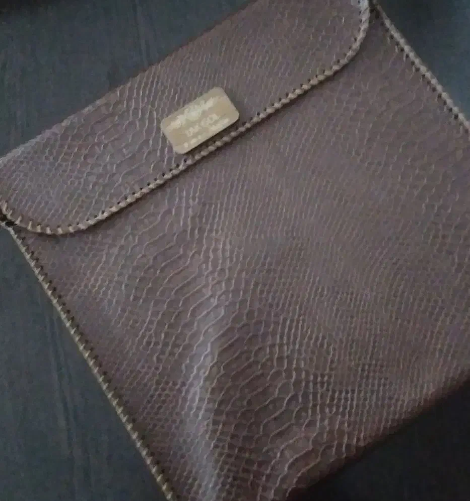 ۷ بازی در یک جعبه|اسباب‌‌بازی|پاوه, |دیوار