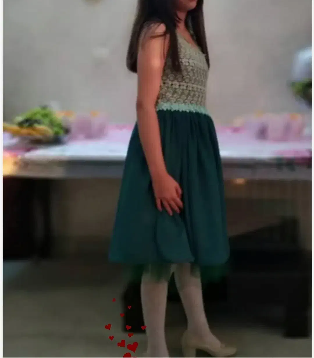 لباس و کفش دخترانه|لباس|بومهن, |دیوار