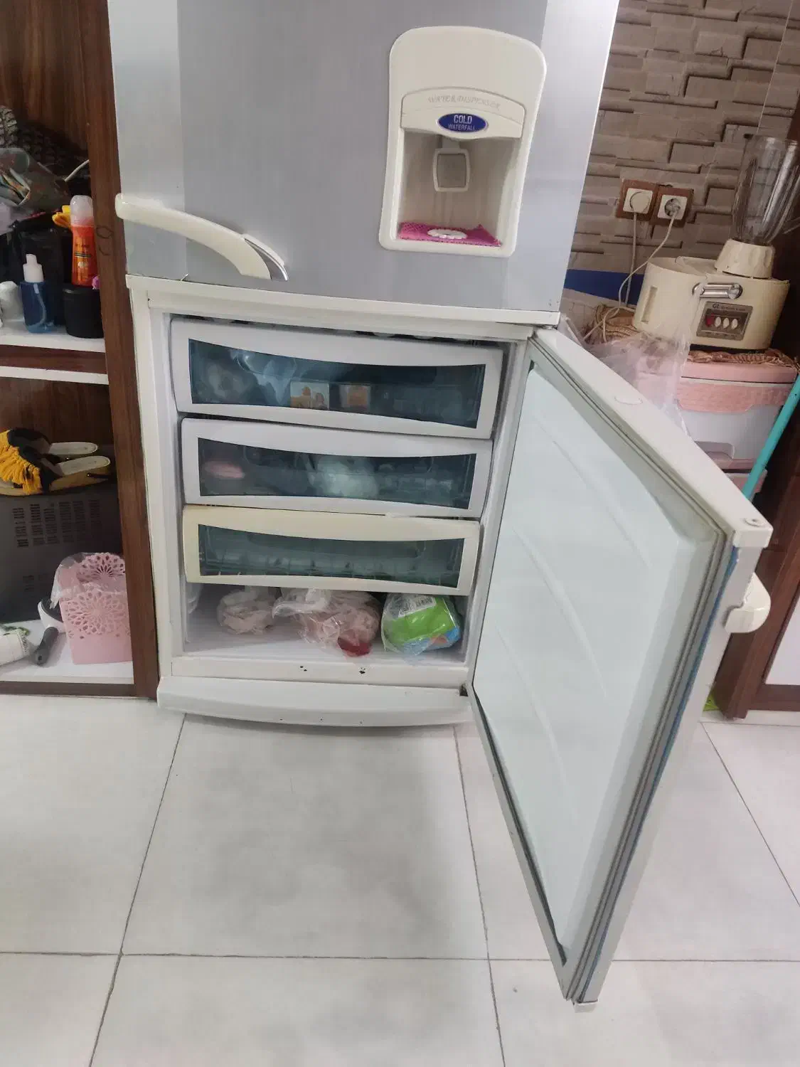 یخچال|یخچال و فریزر|رضویه, |دیوار