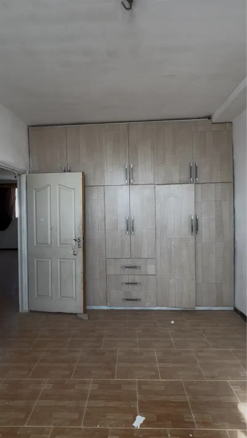 فروش واحد کارمندی طبقه دوم اقساط تسویه|فروش آپارتمان|دهلران, |دیوار