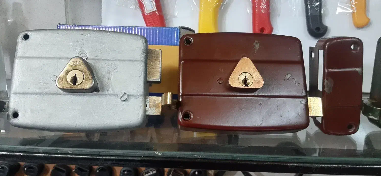 قفل حیاطی|ابزارآلات|فولادشهر, A2|دیوار