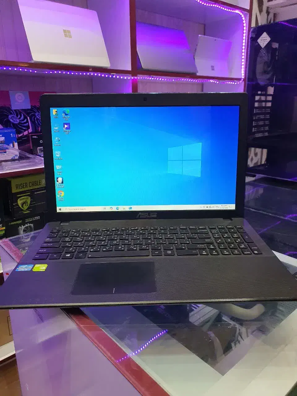 لپتاپ|رایانه همراه|بروجرد, |دیوار