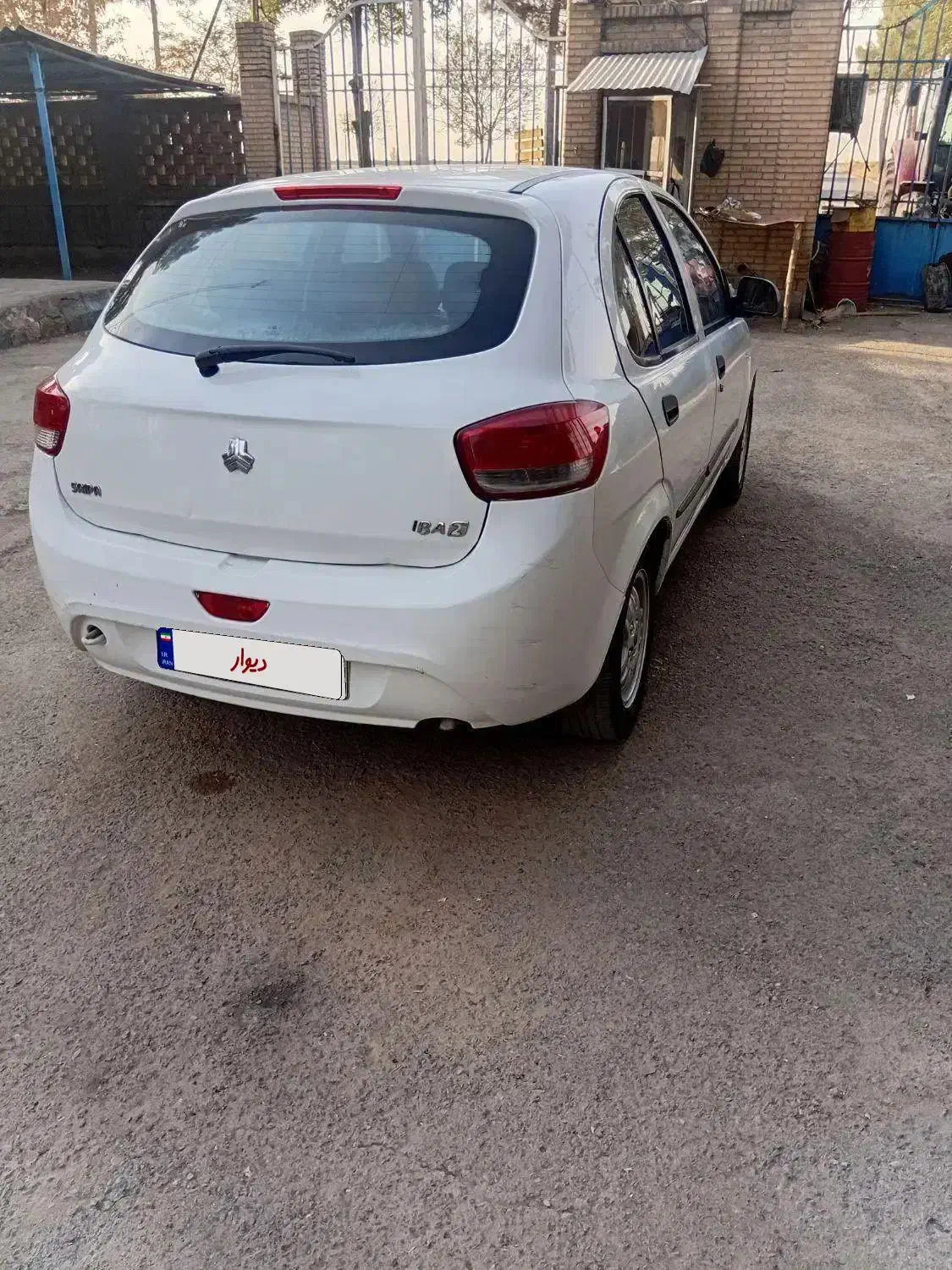 تیبا۲مدل۹۵ بیرنگ شاسی پلمپ|خودرو سواری و وانت|مشهد, شهید معقول|دیوار