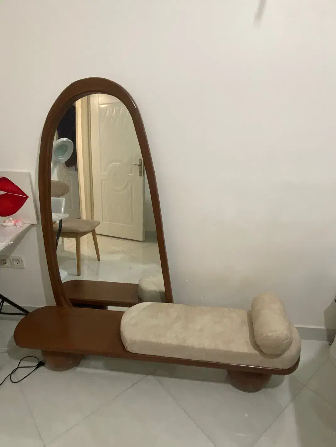 اینه کنسولی نو‌|مبلمان خانگی و میز عسلی|بندرعباس, |دیوار