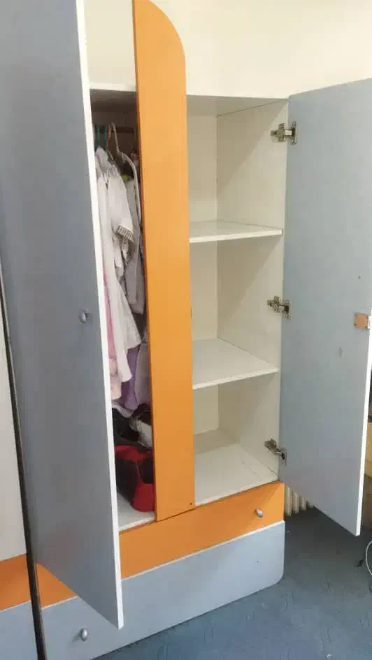 فروش فوری کمد و تخت نوجوان|تخت و سرویس خواب|تهران, امین حضور|دیوار