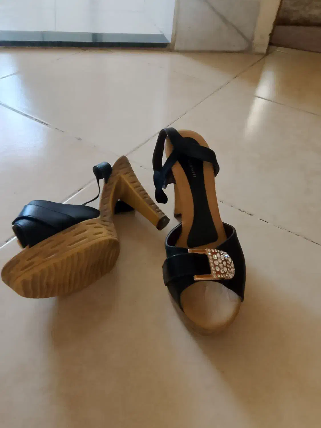 کفش مجلسی|کیف، کفش، کمربند|اصفهان, محمودیه|دیوار