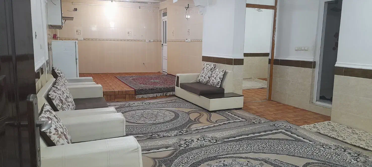 منزل مبله باپارکینگ|اجارهٔ کوتاه‌مدت آپارتمان و سوئیت|بندر گناوه, |دیوار