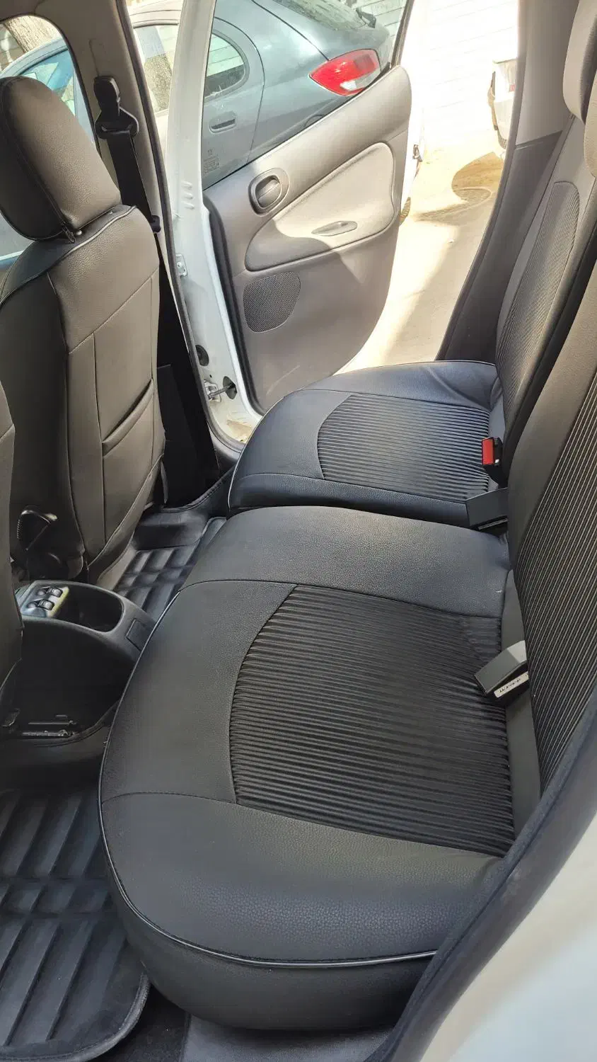 پژو ۲۰۷ دنده پاناروما سفید ارتقا یافته ۸۵ گانه|خودرو سواری و وانت|ورامین, ورامین|دیوار