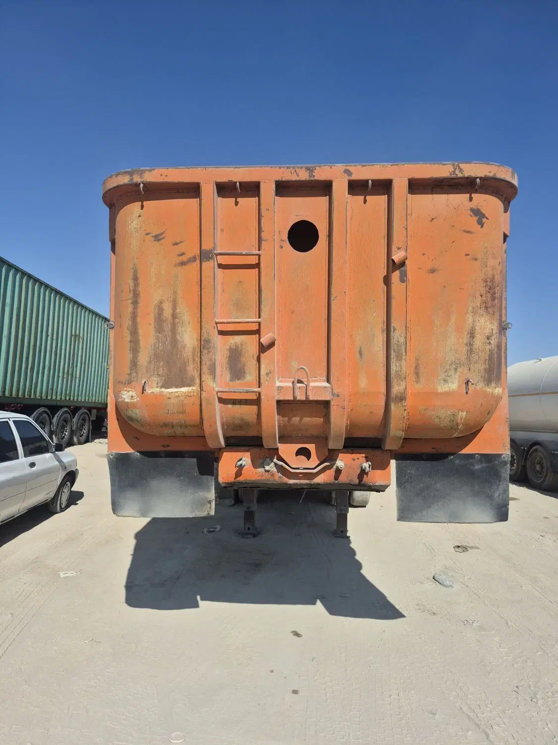 گاری کمپرس جفت محور|خودرو سنگین|زاهدان, |دیوار