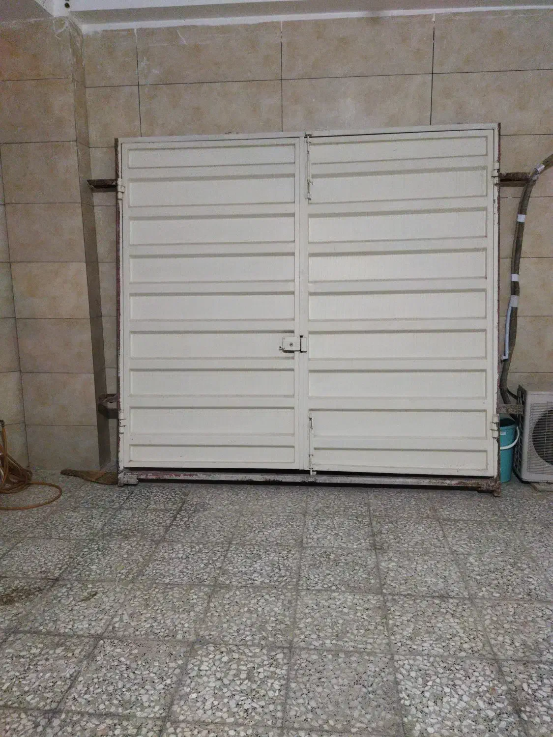 درب حیاط نو2ونیم عرض و طول 2ونیم|مصالح و تجهیزات ساختمان|گنبد کاووس, |دیوار