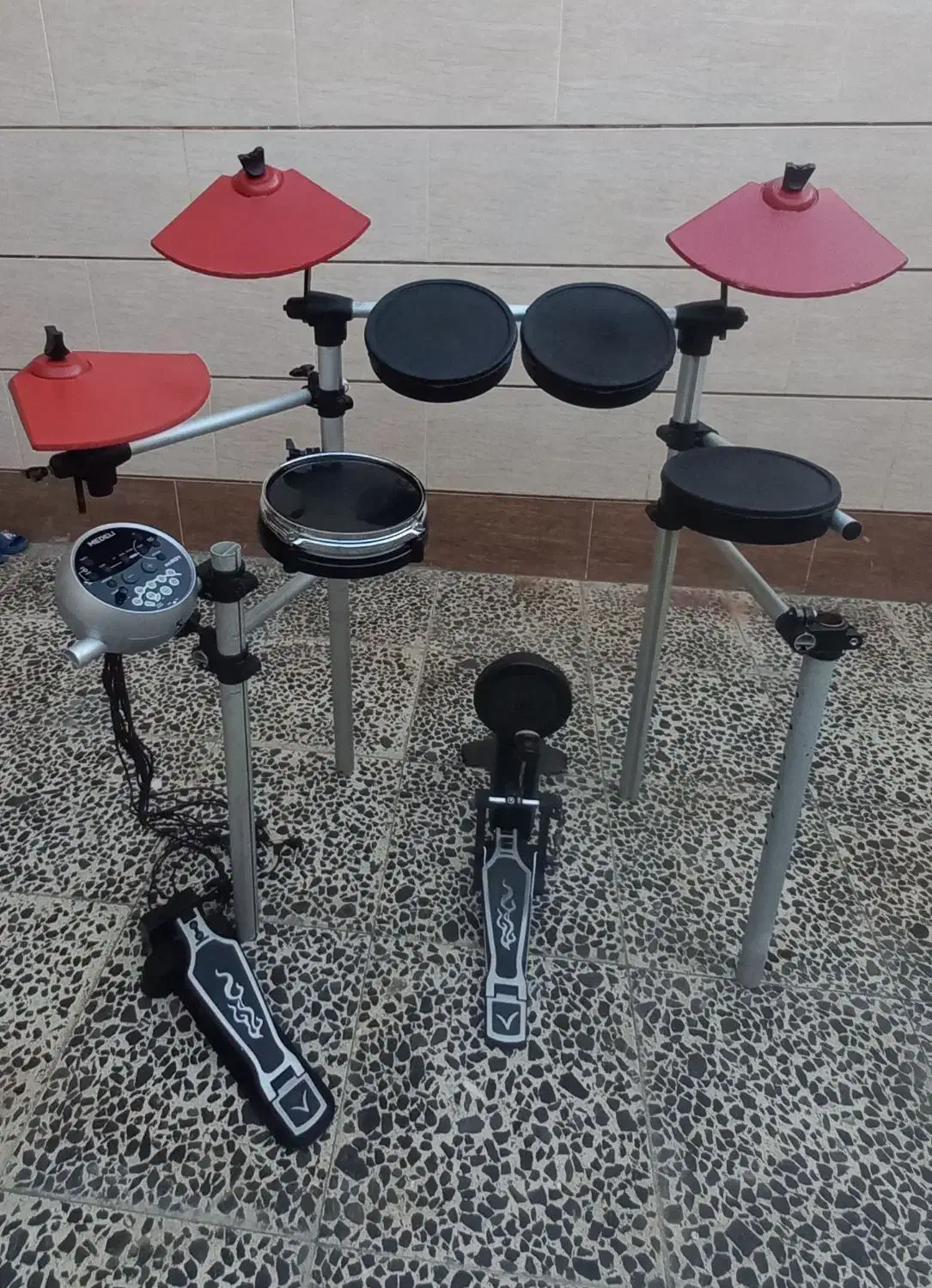 ویدارم|درام و پرکاشن|گنبد کاووس, |دیوار