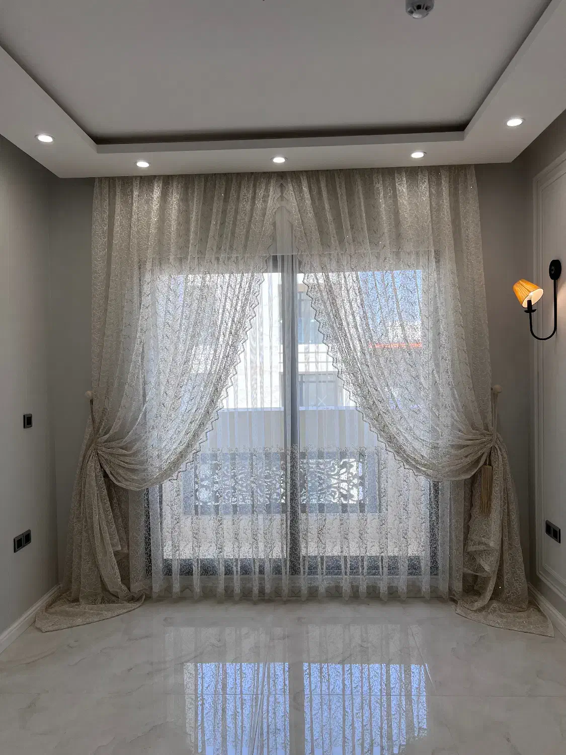 پارچه پرده ای / نصب و دوخت / شستشو /چوب پرده/زبرا|پرده، رانر، رومیزی|مشهد, طلاب|دیوار