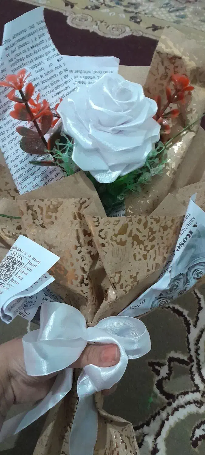 گل روبانی|گل مصنوعی|ملایر, |دیوار