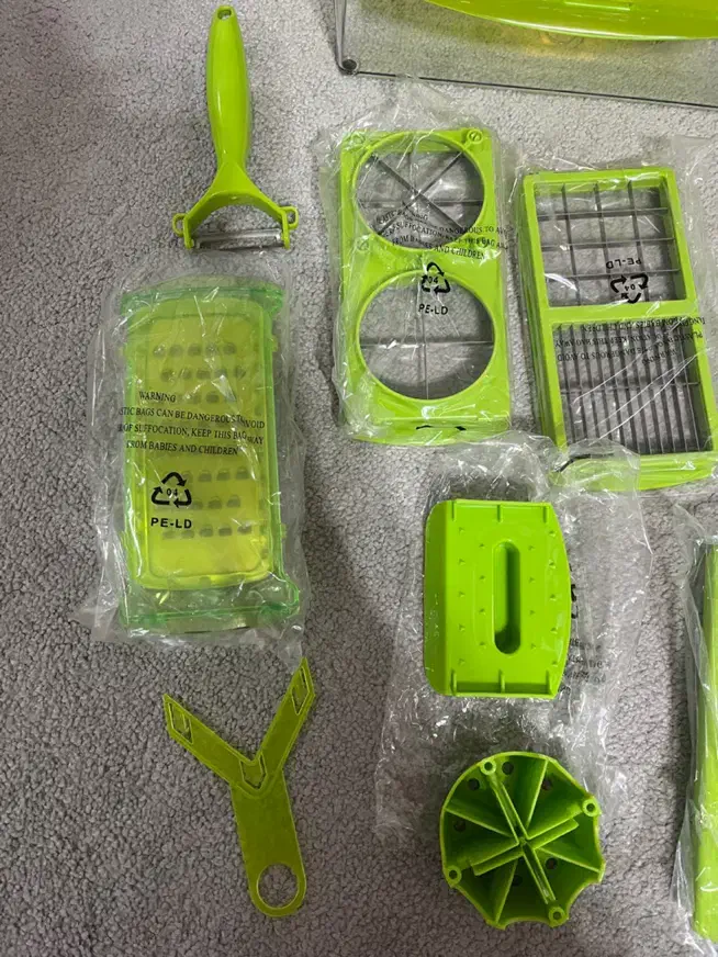 خردکن دستی و شکلی و همه کاره نو|خردکن، آسیاب، غذاساز|اصفهان, بوستان ناژوان|دیوار