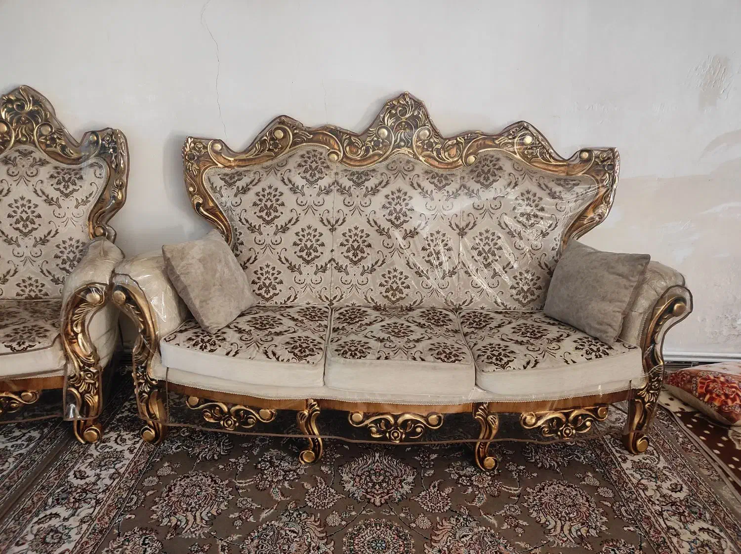 مبلمان سلطنتی|مبلمان خانگی و میز عسلی|سرپل ذهاب, |دیوار