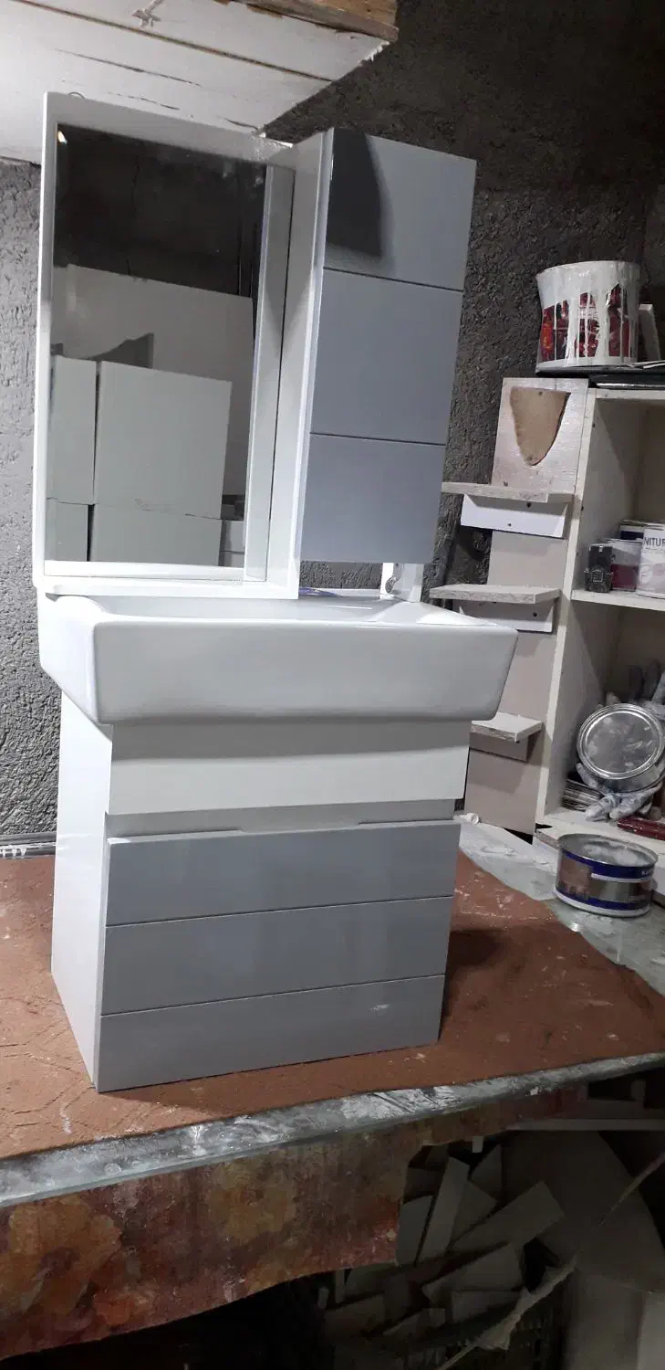 اینه باکس روشویی|لوازم سرویس بهداشتی|قم, خداکرم|دیوار