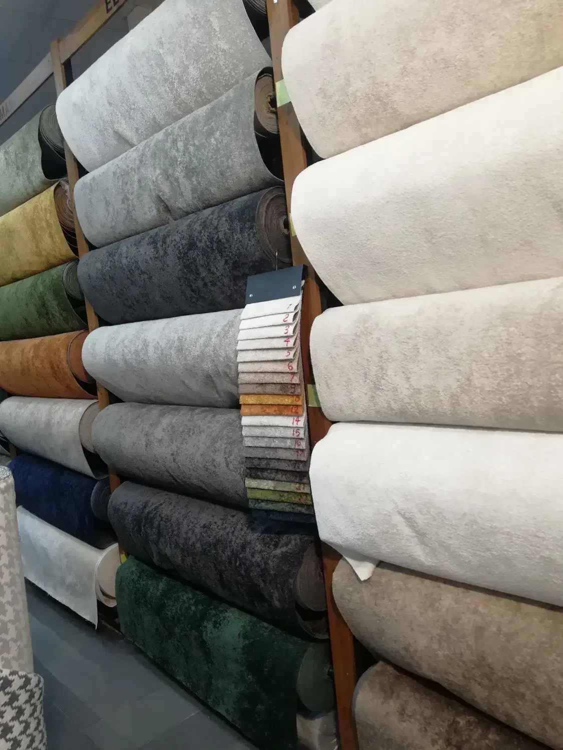 پارچه مبلمان و پرده|مبلمان خانگی و میز عسلی|آق قلا, |دیوار
