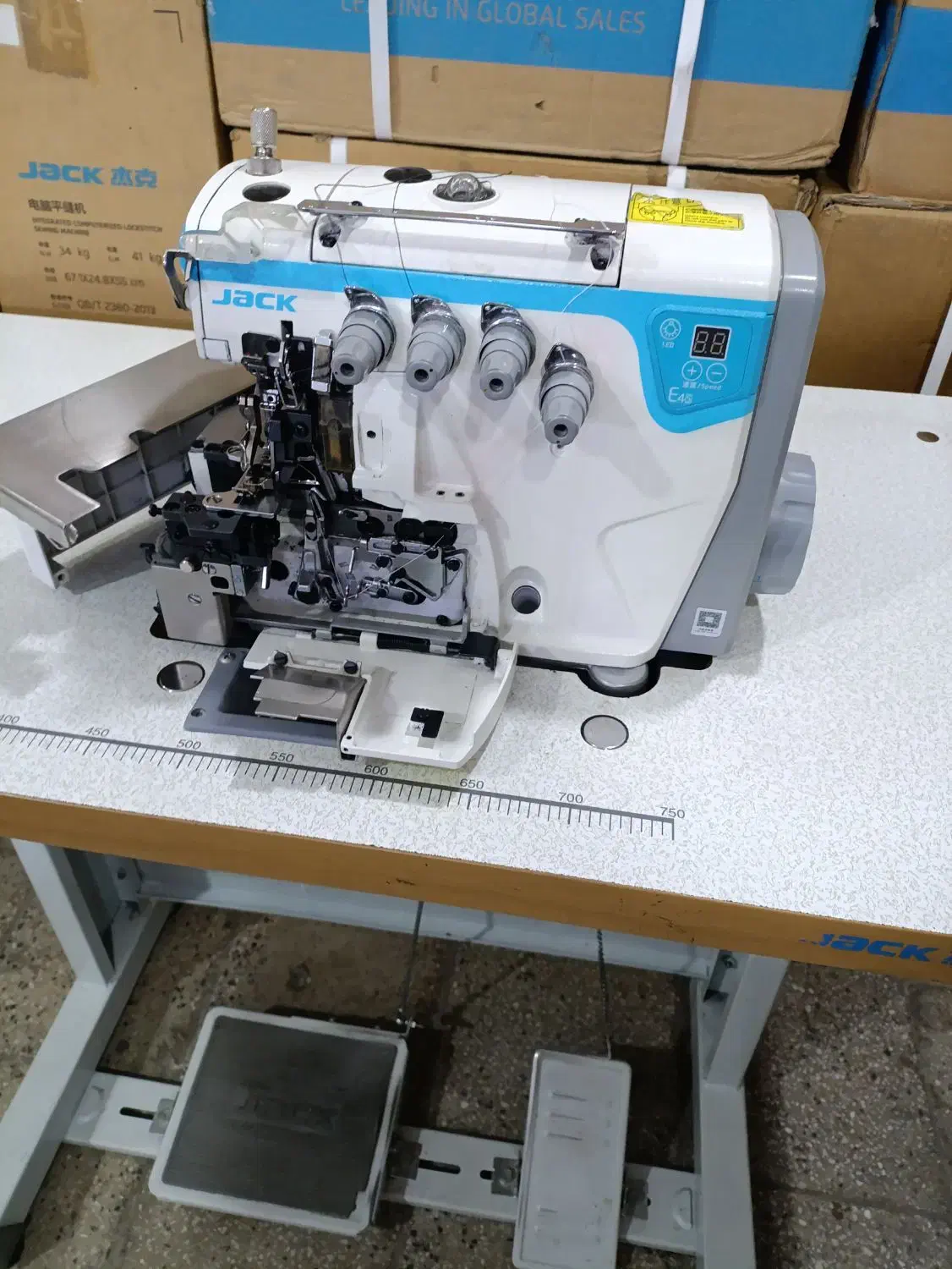 سردوز چهار نخ جک مدل E4S ترکایی|چرخ خیاطی و ریسندگی|بروجرد, |دیوار