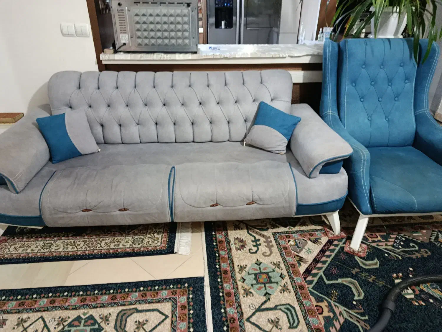 مبلمان|مبلمان خانگی و میز عسلی|گلبهار, شهر جدید گلبهار|دیوار