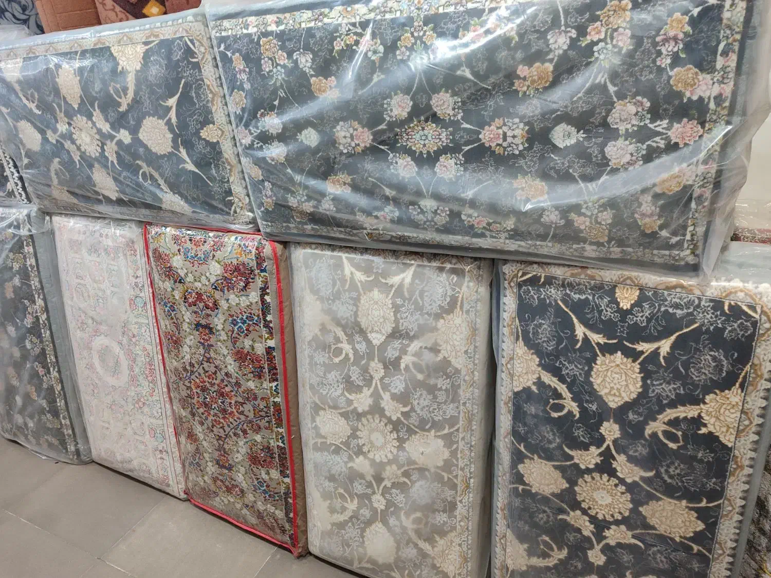 حراج ویژه شب چله پشتی 1200شانه قابل شستشو|پشتی|بروجرد, |دیوار