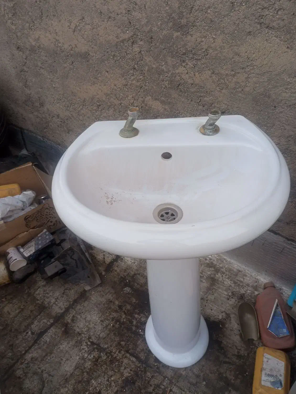 روشویی کوچک ب همراه پایه|لوازم سرویس بهداشتی|تهران, اوقاف|دیوار