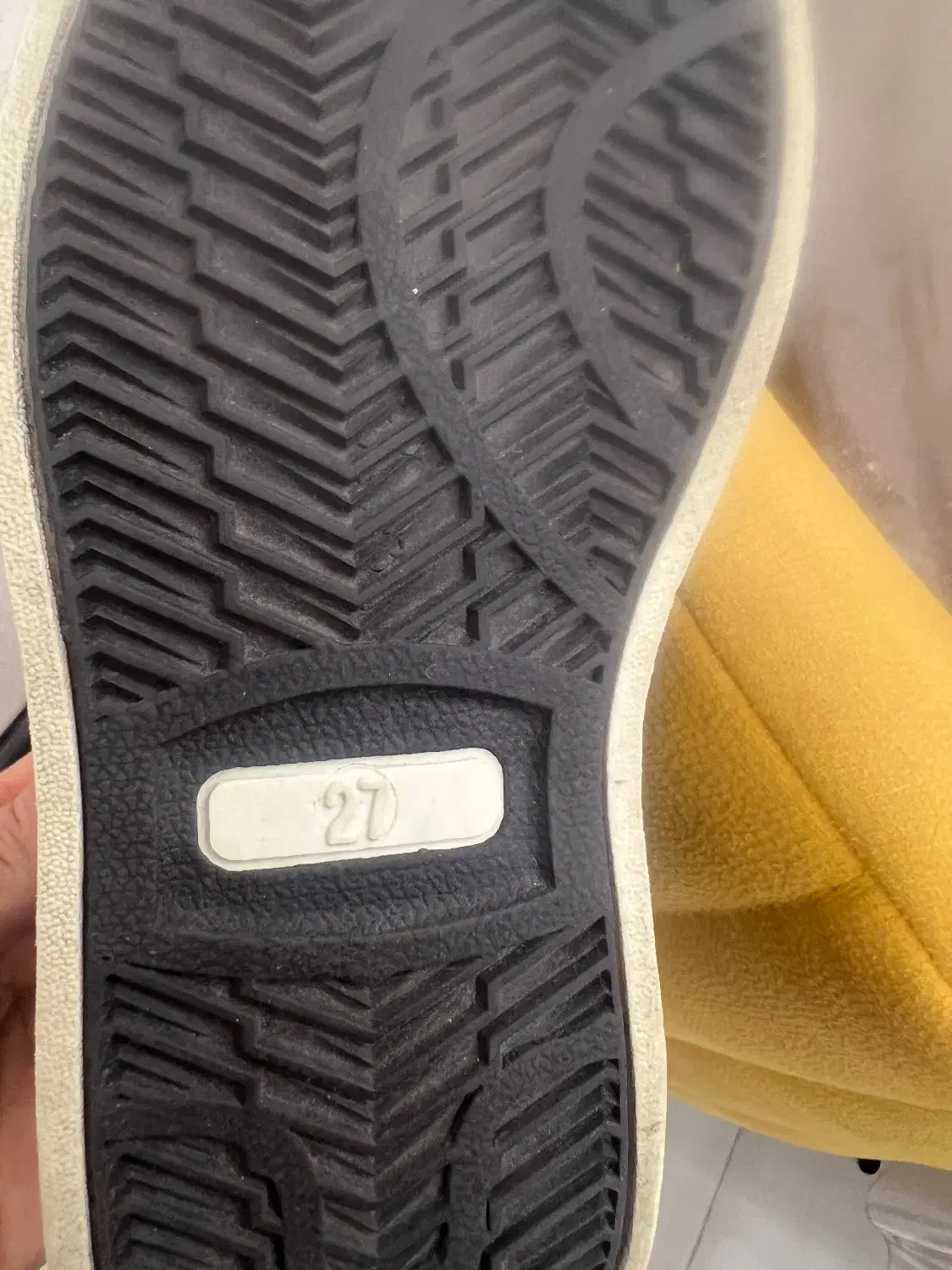 بوت|کفش و لباس بچه|شیراز, کلاهدوز|دیوار