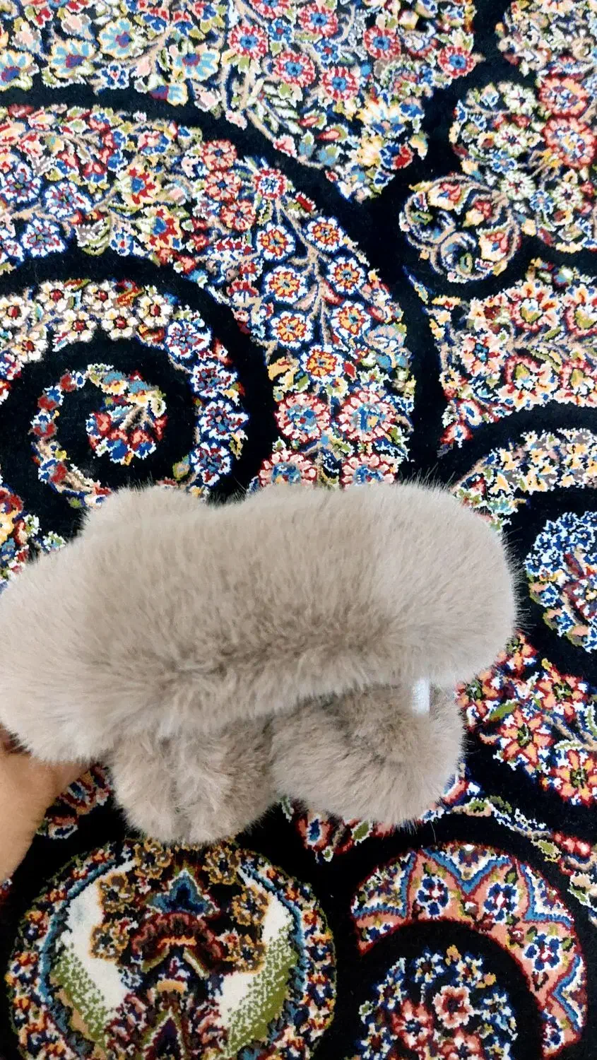 گوشگیر پشمی|لباس|همدان, |دیوار