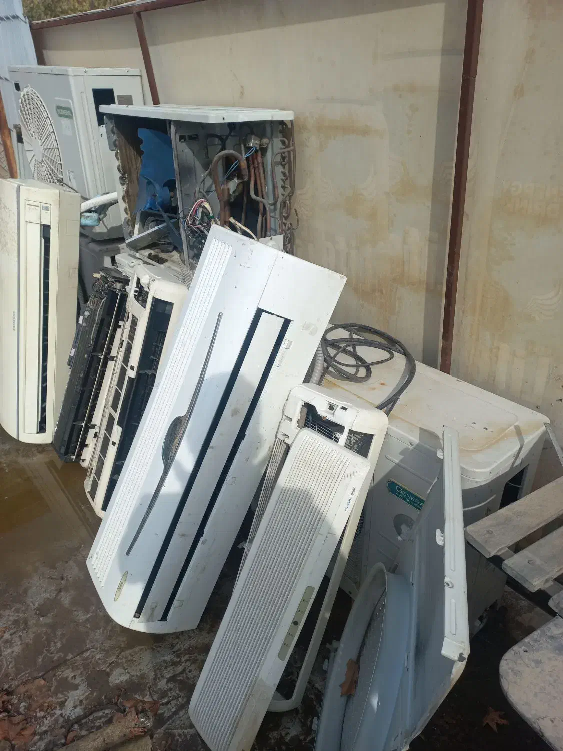 لوازم استوک انواع کولر گازی|کولر گازی و فنکوئل|هشتگرد, هشتگرد قدیم|دیوار