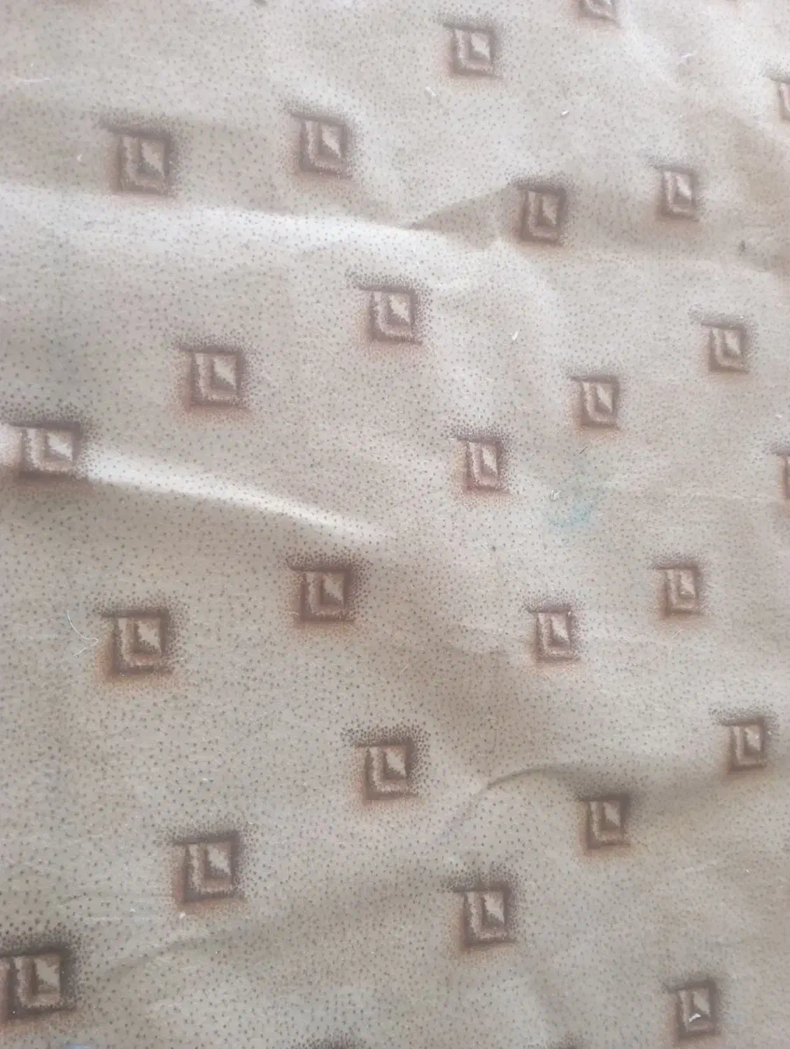 موکت در حد نو|موکت|گلبهار, شهر جدید گلبهار|دیوار