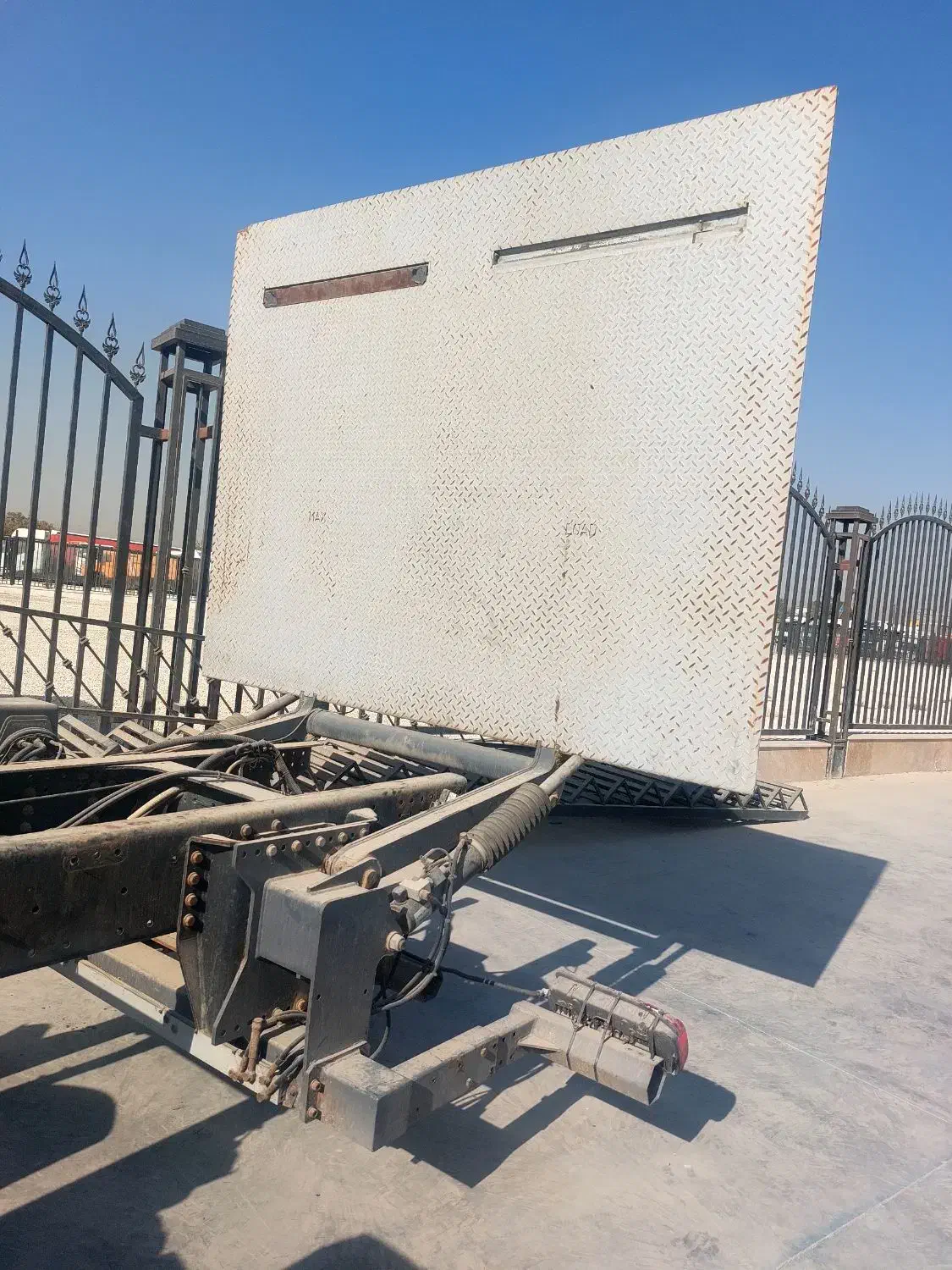 فروش   دستگاه خودروبر یا یخچال|خودرو سنگین|دره شهر, |دیوار