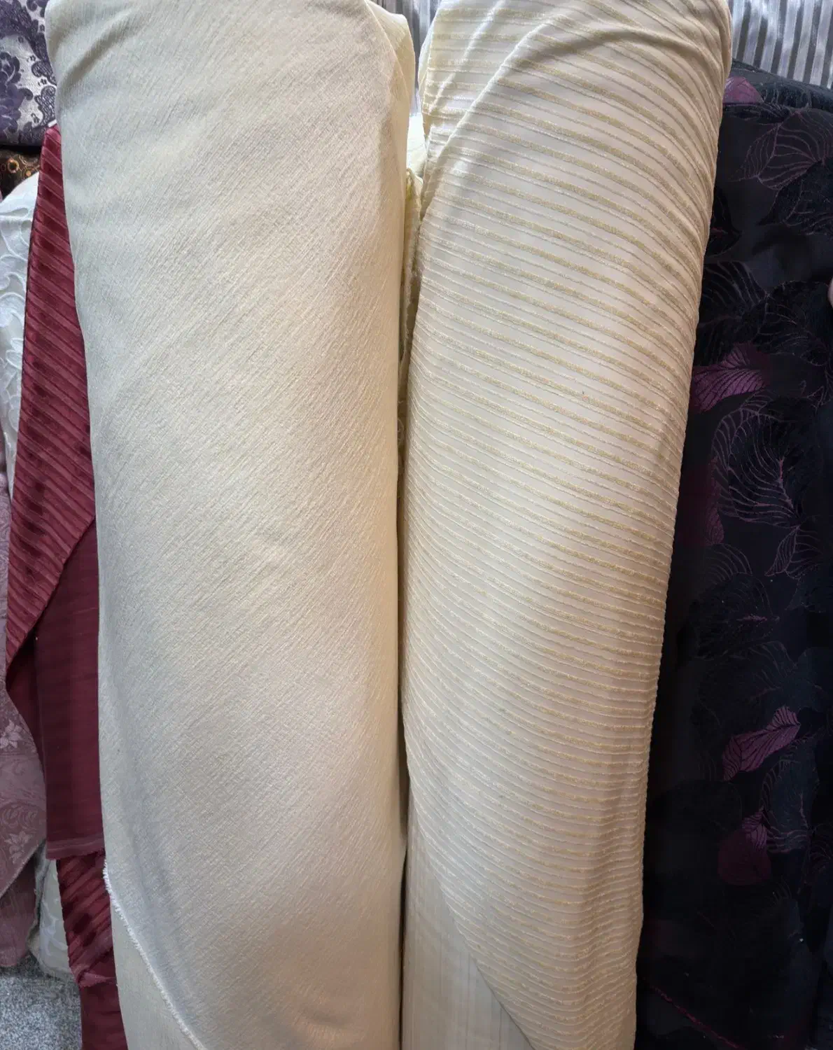 حراج پارچه مبلی برای مبل پرده روتختی روفرشی|مبلمان خانگی و میز عسلی|تهران, یافتآباد|دیوار