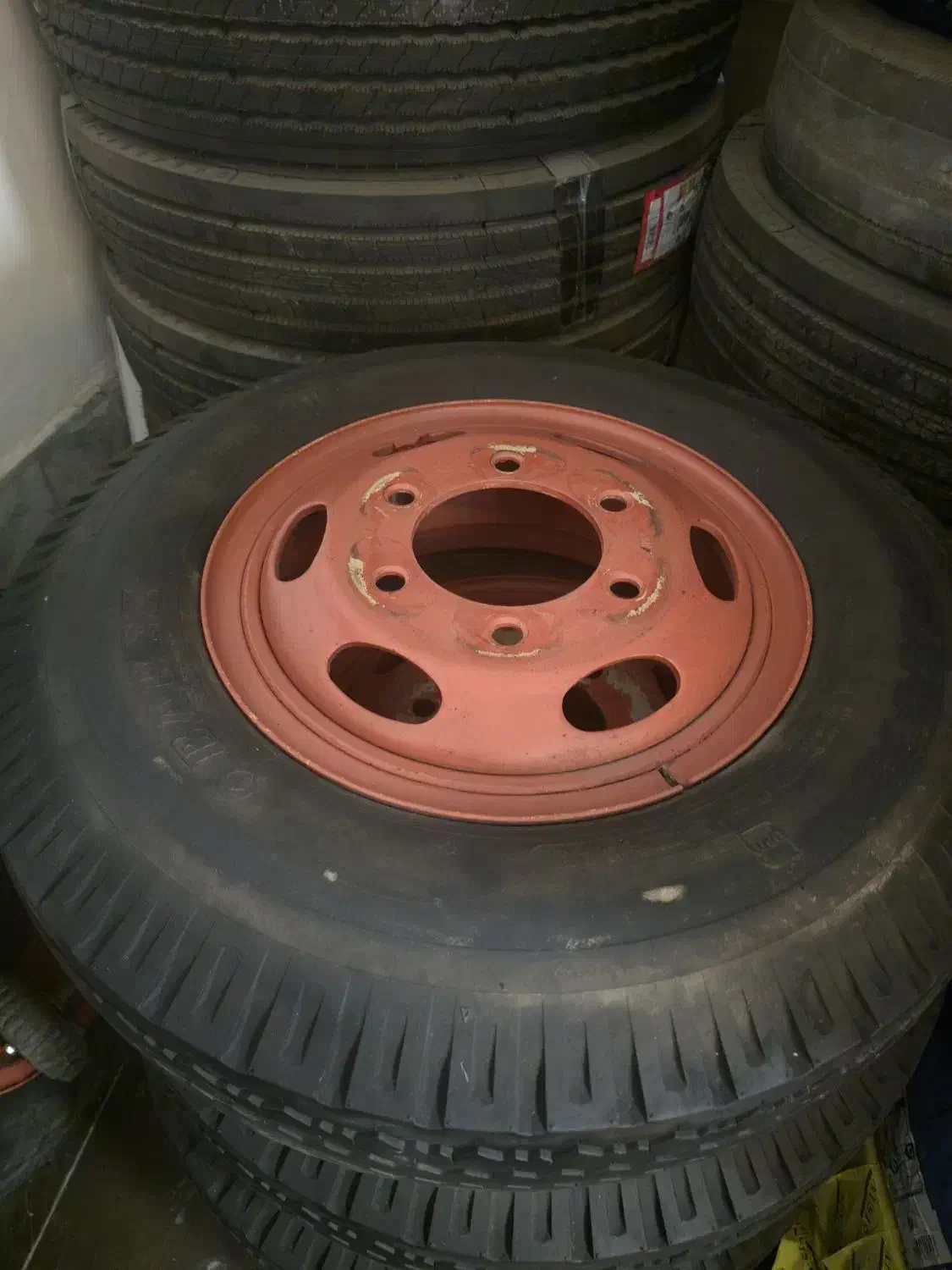 لاستیک بارز ۶.۵۰/۱۶ ۸۰ درصد با رینگ فوتونی|قطعات یدکی و لوازم جانبی|مشهد, رباط طرق|دیوار