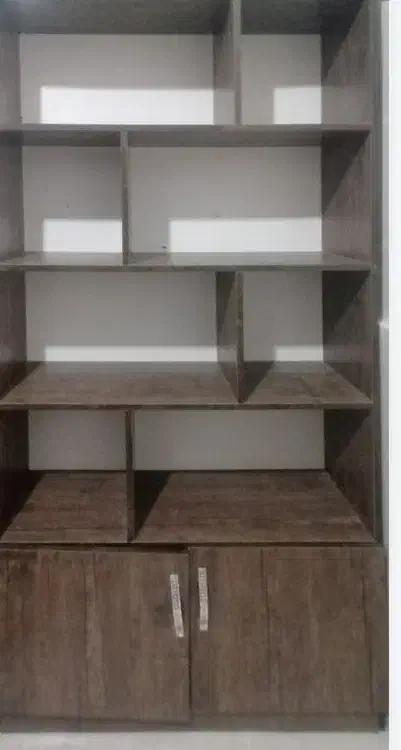 کتابخانه|کتابخانه، شلف، قفسه‌های دیواری|چغادک, |دیوار