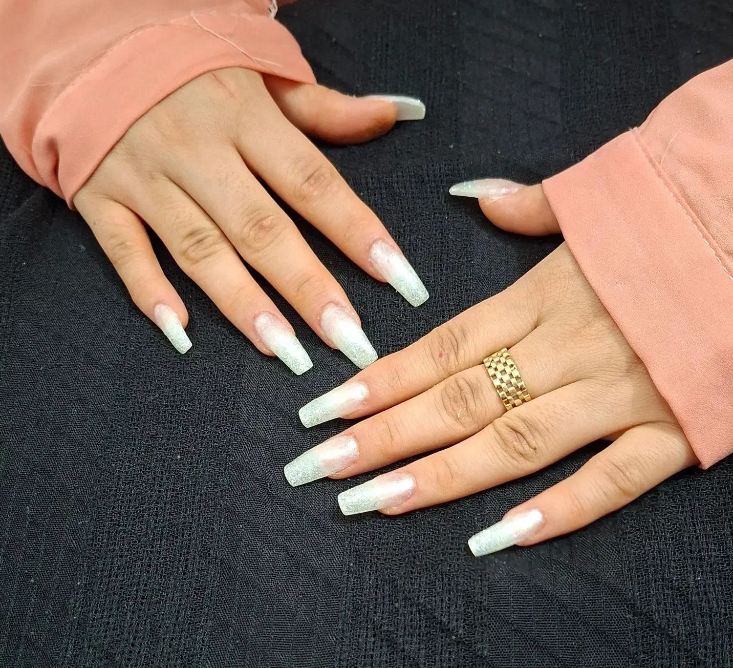 خدمات تخصصی کاشت ناخن با بهترین متریال فقط با ۱۸۰ت|خدمات آرایشگری و زیبایی|شیراز, قلعه شاهزاده بیگم|دیوار