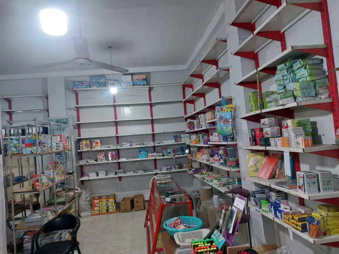 فروش ویترین و قفسه فروشگاه|حراج|آمل, |دیوار