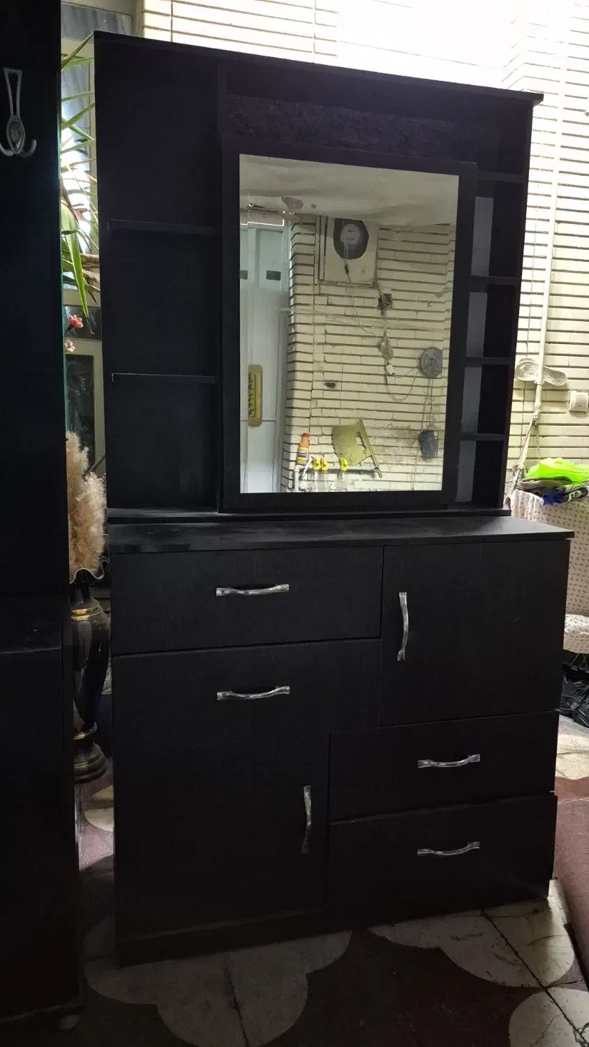 میز ال ای دی ومیز ارایشی|میز تلویزیون|شیراز, شریفآباد|دیوار