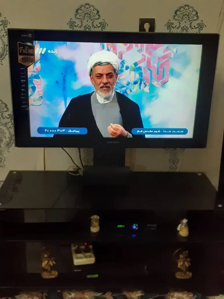 لوازم صوتی و تصویری|تلویزیون و پروژکتور|قم, یزدان‌شهر|دیوار