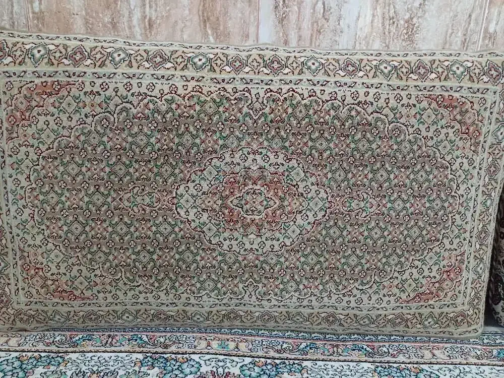 ۶ عدد پشتی|پشتی|سنندج, |دیوار