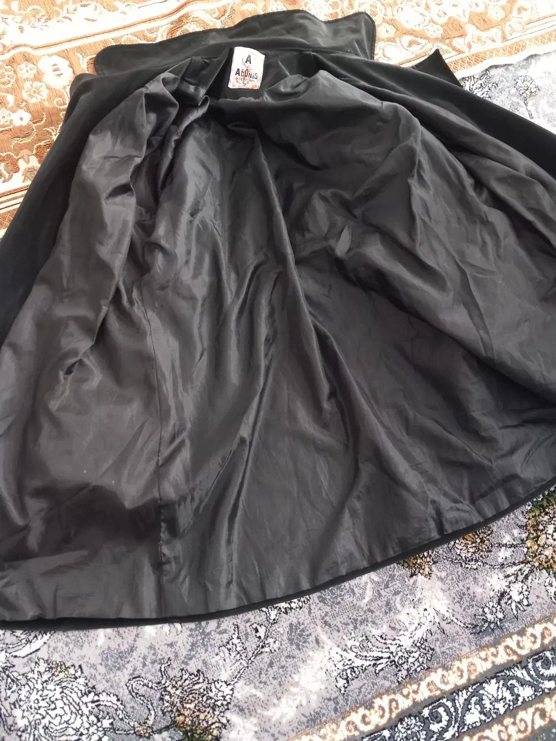 پالتوی بارانی نو نو|لباس|جوانرود, |دیوار