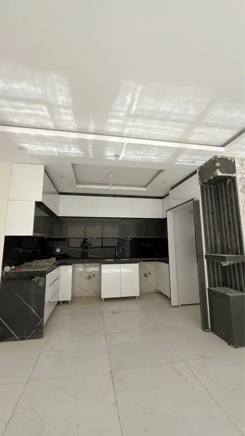 ۷۲متر-لوکس-هشت بهشت-مجاور جاده سلامت|فروش آپارتمان|شاهین‌شهر, شهرک هشت بهشت|دیوار